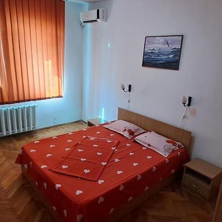Apartament Grigore Etaj 2 Mangalia Exteriér fotografie